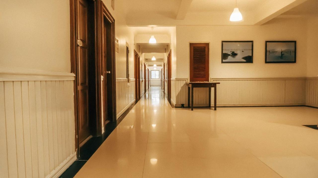 Hotel 63 Янгон Екстериор снимка